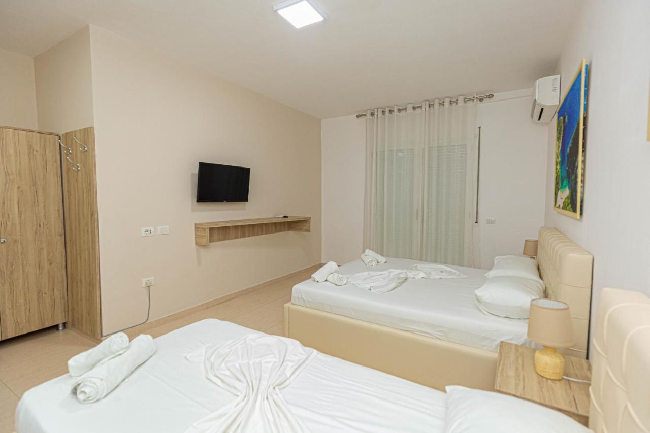 Jordan'S Hotel Vlora Kültér fotó